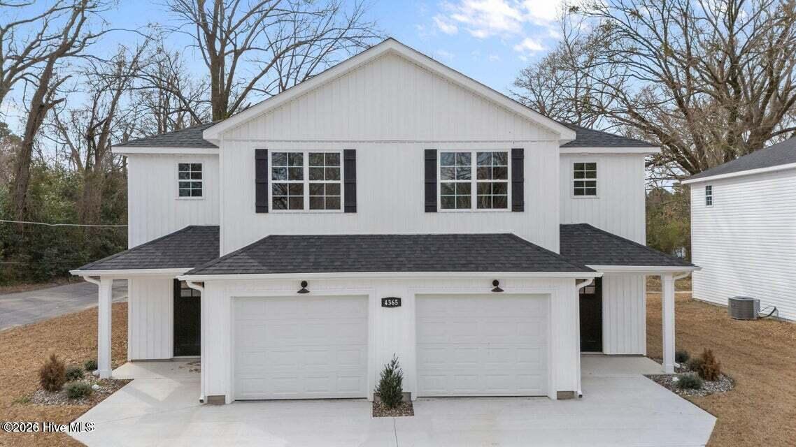 4371 W Pine Street B, Farmville, NC 27828 — main photo