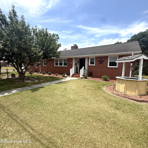 101 Carolina Avenue, Hertford, NC 27944