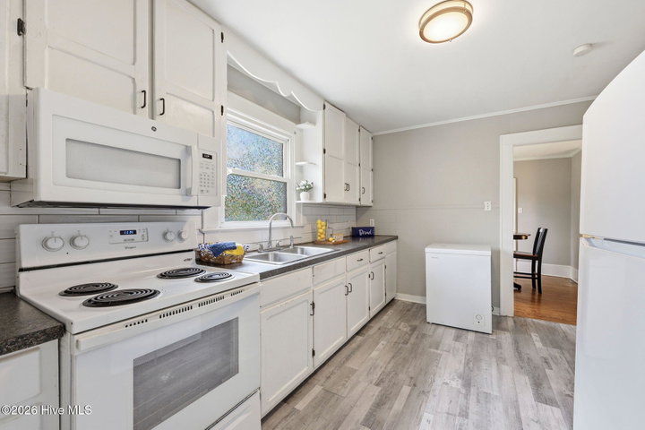 304 Halifax Street, Williamston, NC 27892 — photo 18