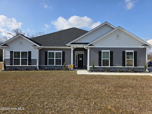 194 Poker House Road, Grimesland, NC 27837 — photo 1