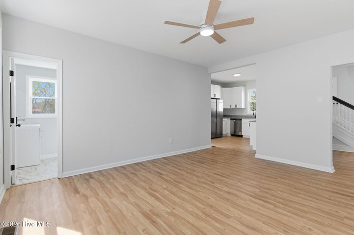 409 E Burgess Street, Elizabeth City, NC 27909 — photo 10