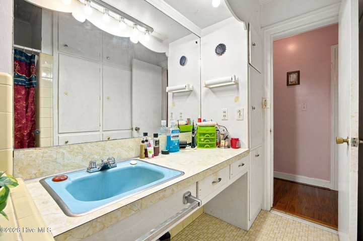 208 N West Avenue, Oak City, NC 27857 — photo 43