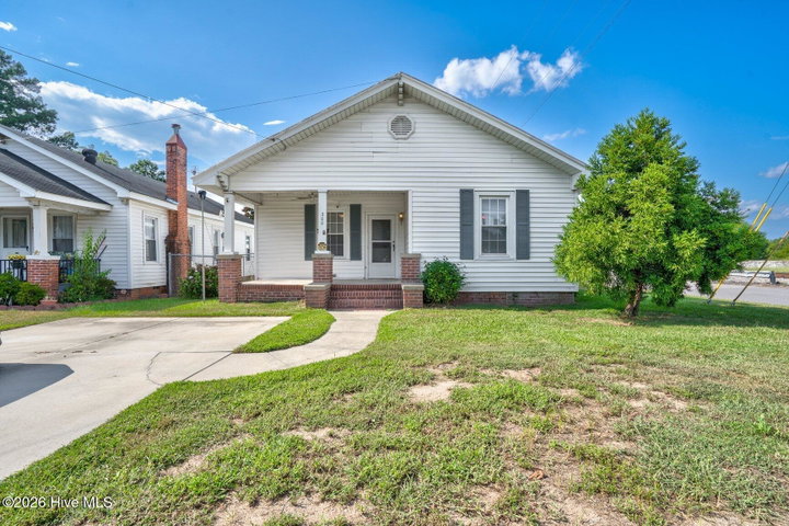 300 W Howard Avenue, Tarboro, NC 27886