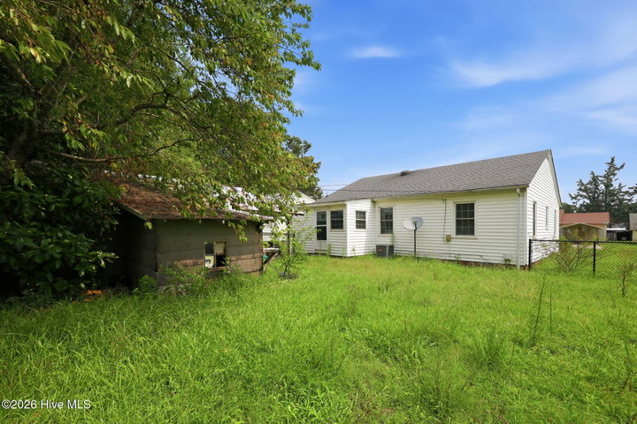 203 Fairview Street, Williamston, NC 27892 — photo 31