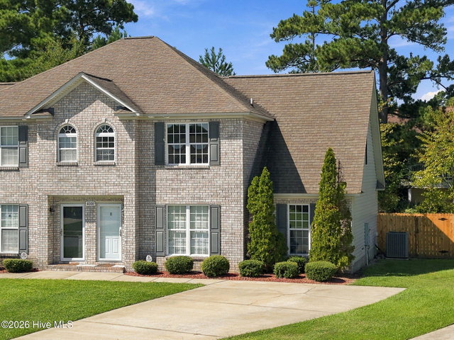 4008 Lucerne Court B, Winterville, NC 28590