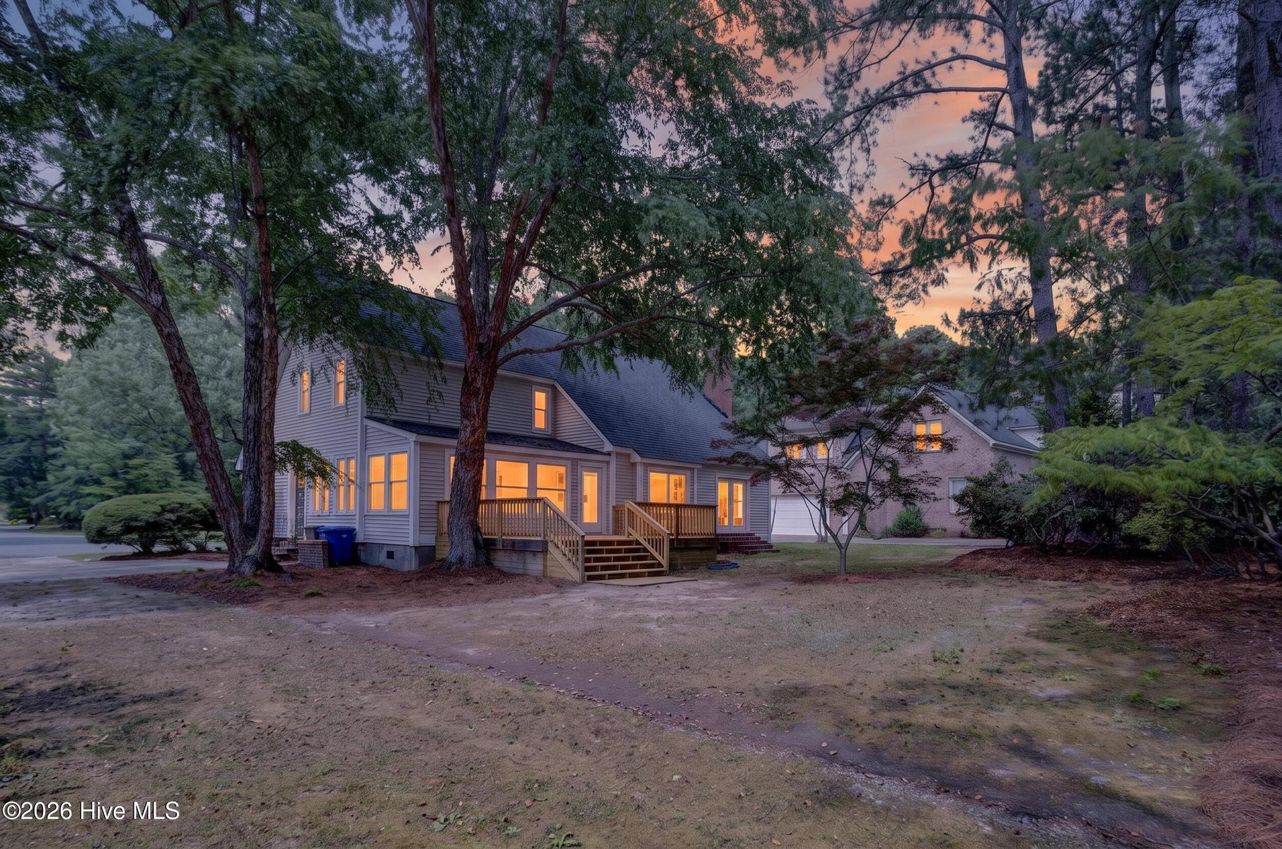 208 Dupont Circle, Greenville, NC 27858 — photo 2