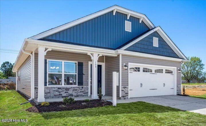 181 Seashore Street, Grimesland, NC 27837