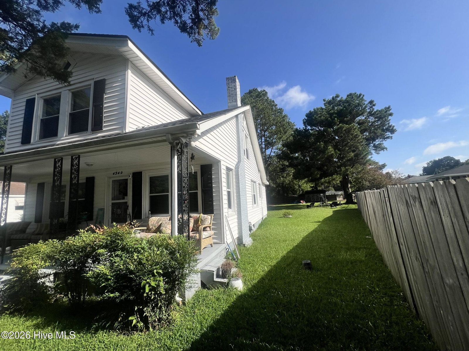 4340 W Perry Street, Farmville, NC 27828 — photo 5