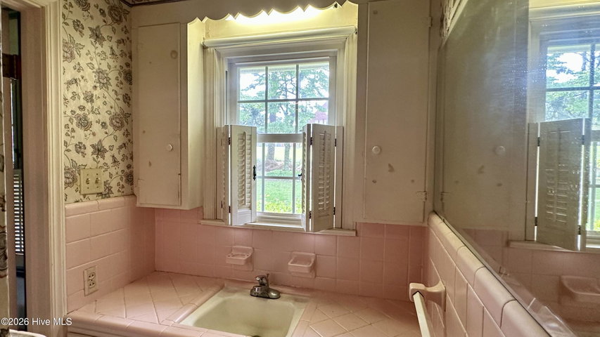 101 E Vance Street, Williamston, NC 27892 — photo 31