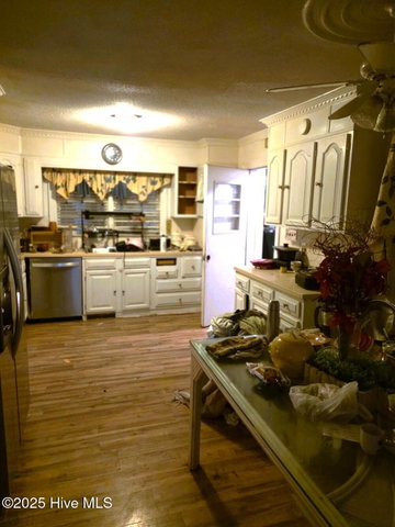306 Greenfield Boulevard, Greenville, NC 27834 — photo 6