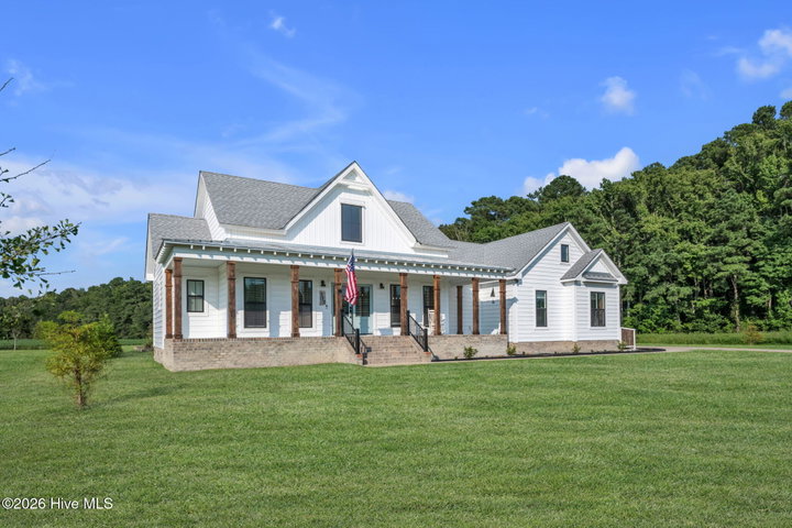 111 Artisan Way, Moyock, NC 27958