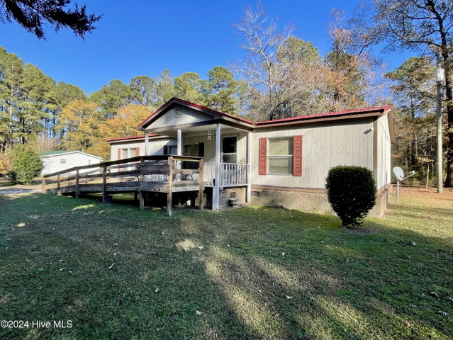 1109 Beegee Lane, Williamston, NC 27892 — photo 4