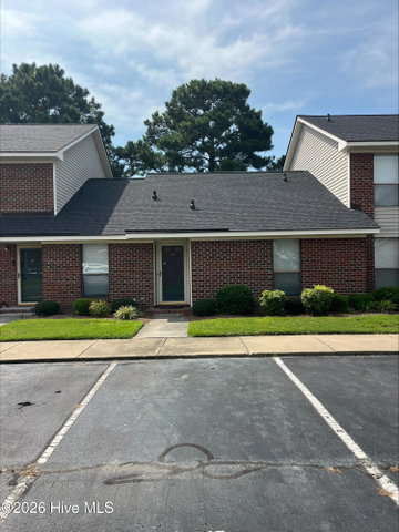 46 Upton Drive, Greenville, NC 27858