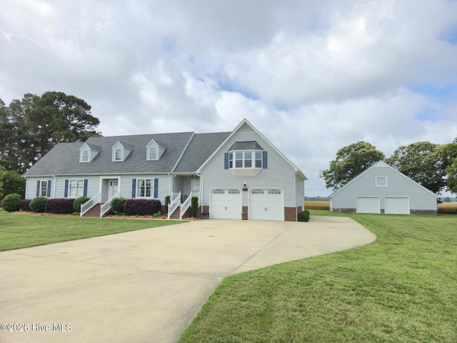 215 Bayshore Drive, Elizabeth City, NC 27909