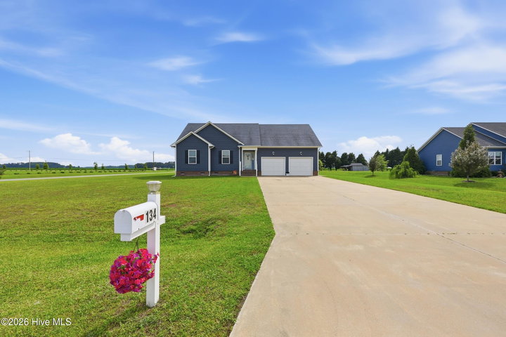 134 Climbing Vine Run, Elizabeth City, NC 27909