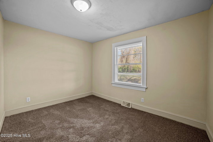 3630 E 10th Street, Greenville, NC 27858 — photo 23