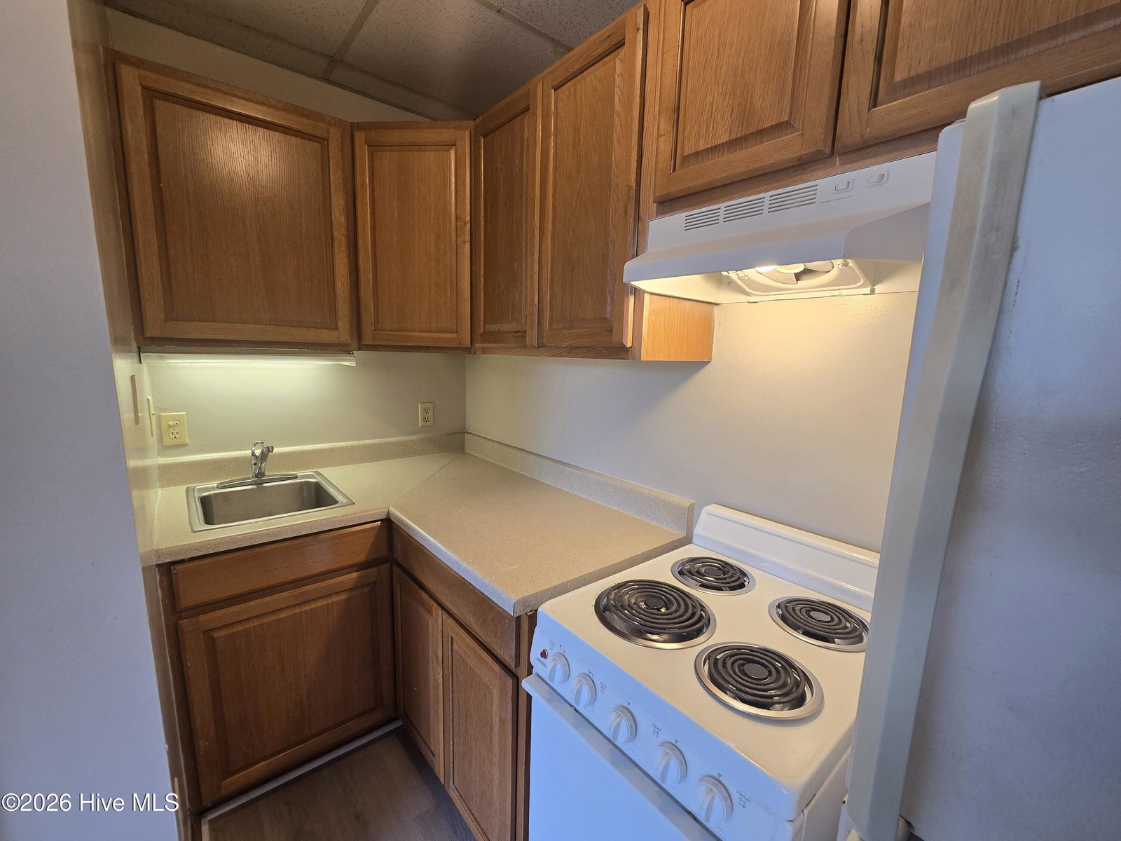 1221 Riverside Avenue 407, Elizabeth City, NC 27909 — photo 3