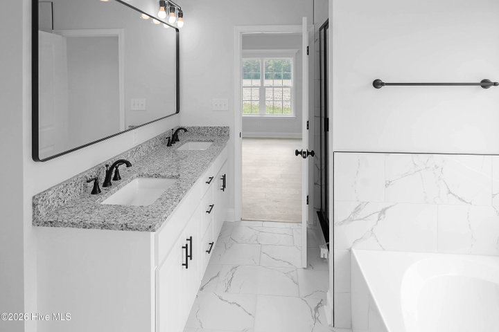 2754 Whitaker Glen Drive, Farmville, NC 27828 — photo 11