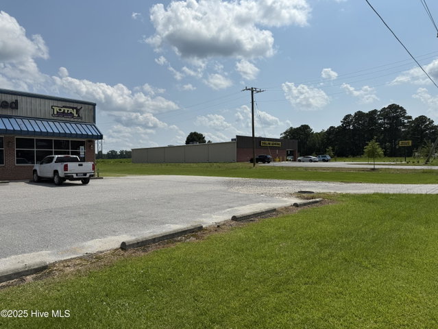 1985 W Main Street, Williamston, NC 27892 — photo 4