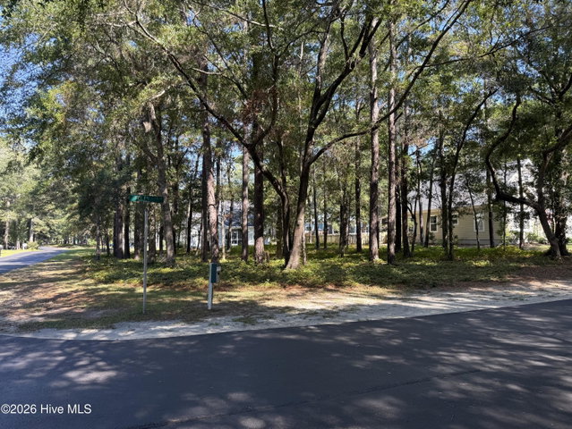 586 Folly Drive SE image