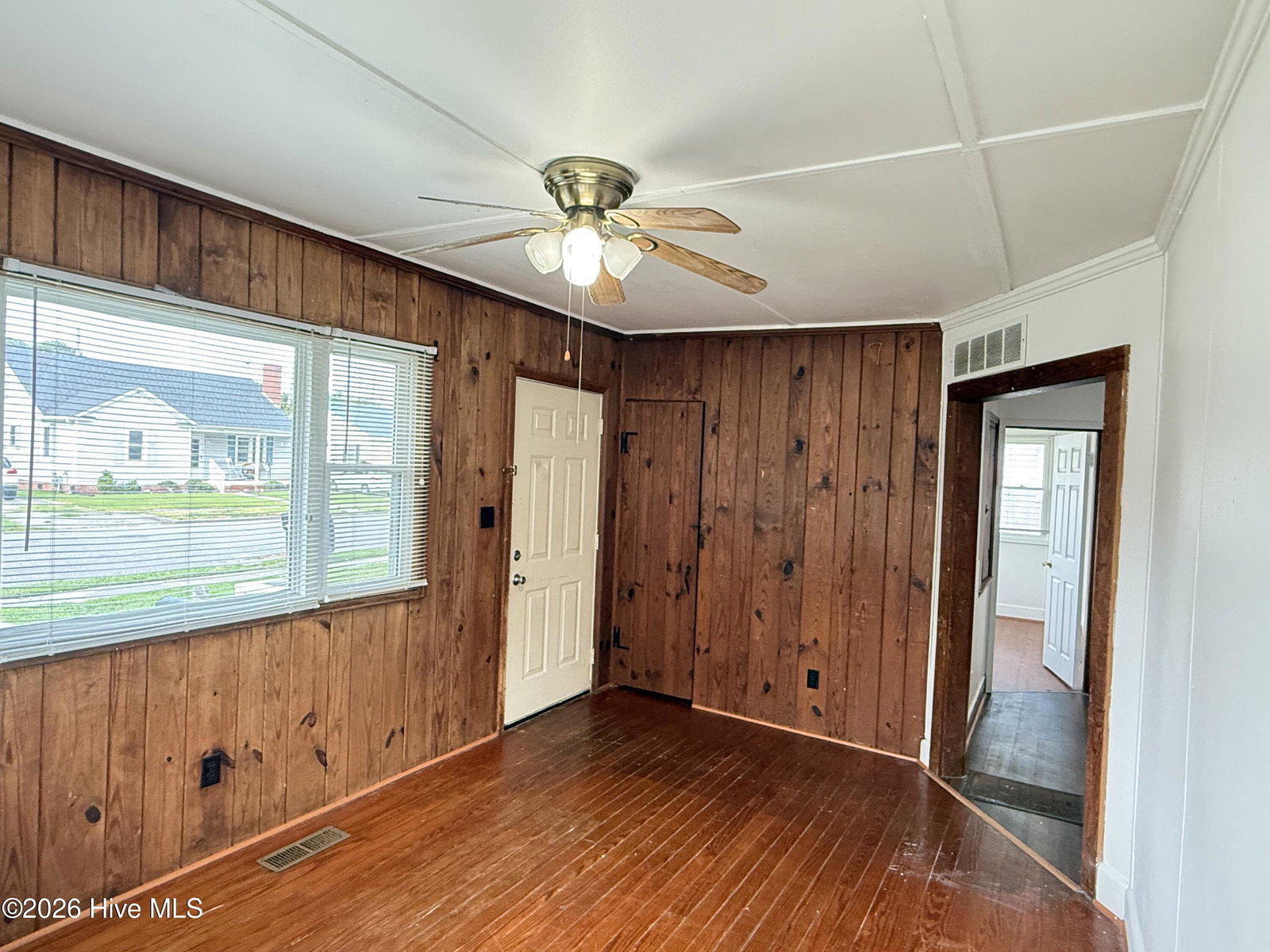 1011 Maple Street, Elizabeth City, NC 27909 — photo 2