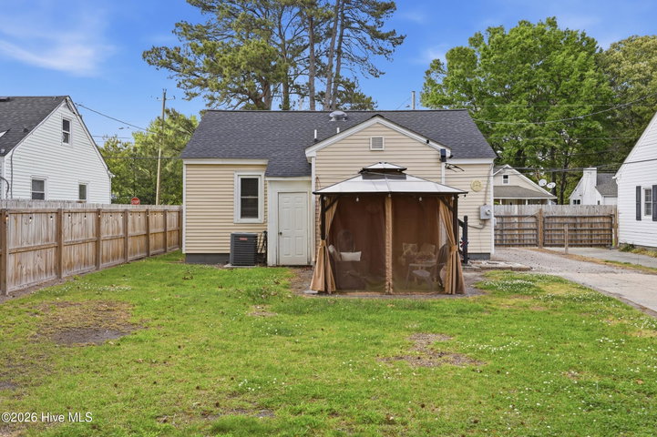 1119 W Colonial Avenue, Elizabeth City, NC 27909 — photo 22