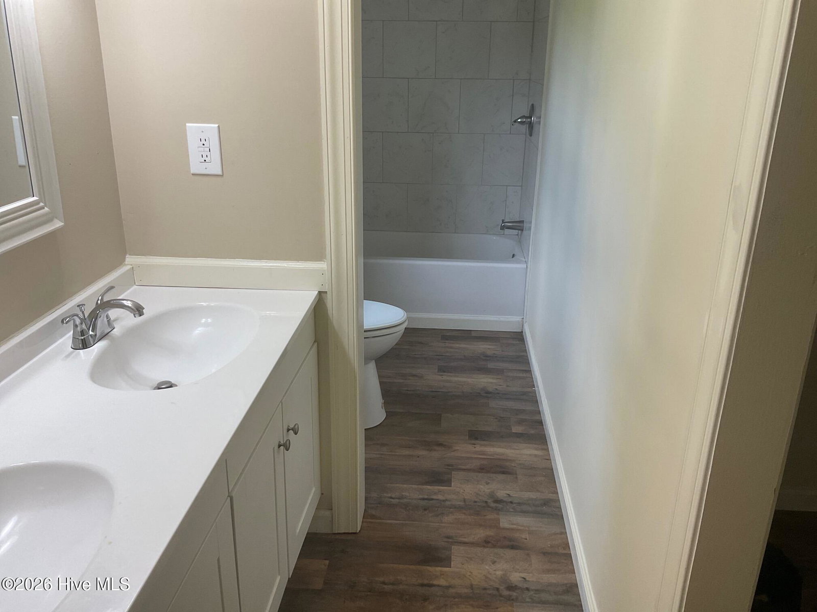 920 Benjamin Drive, Greenville, NC 27834 — photo 5