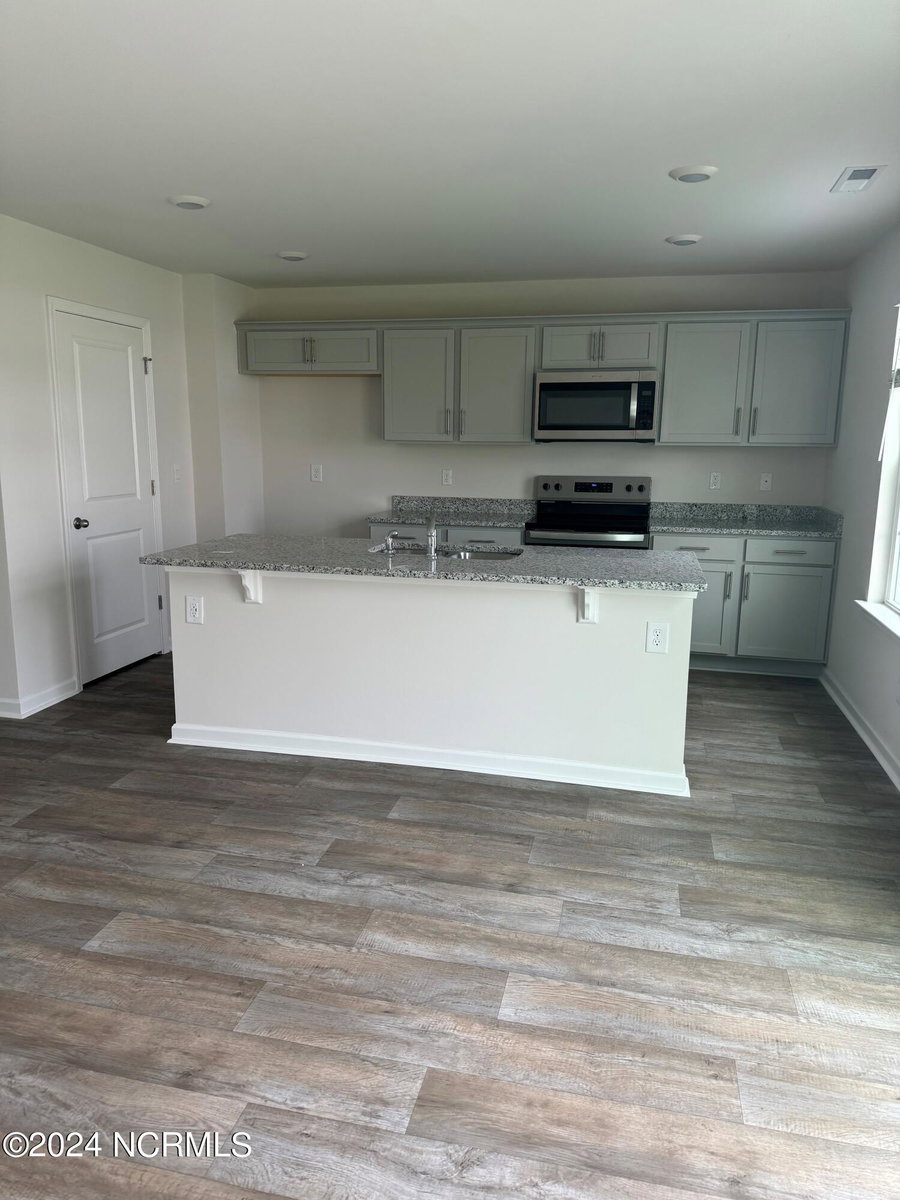 2225 Montalvan Drive, Greenville, NC 27834 — photo 5