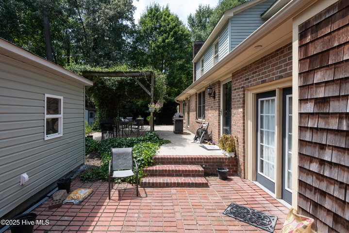 401 Martinsborough Road, Greenville, NC 27858 — photo 6