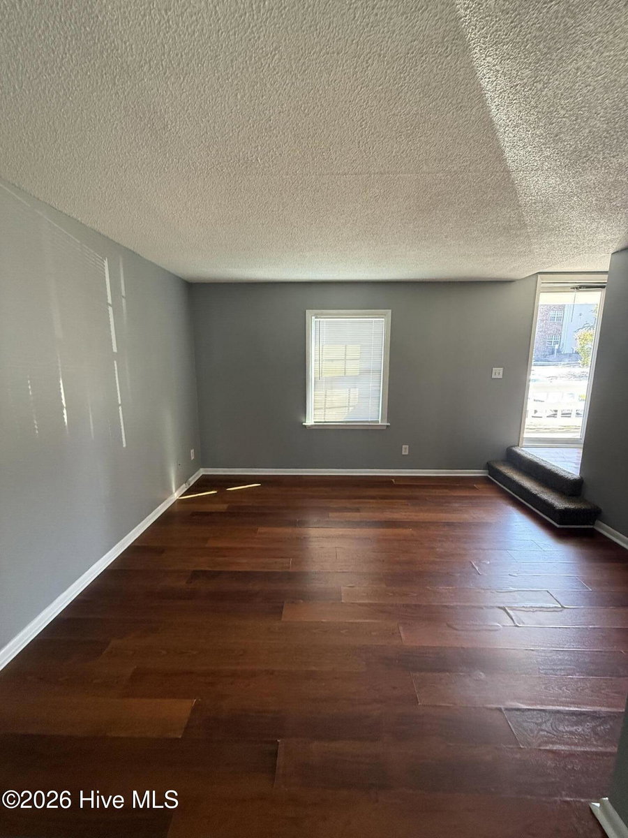 906 Verdant Drive B, Greenville, NC 27858 — photo 3