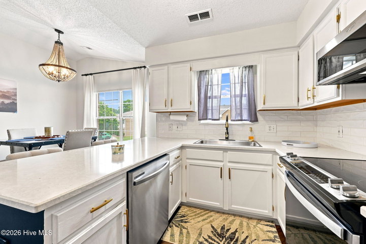 3006 Mulberry Lane F, Greenville, NC 27858 — photo 16