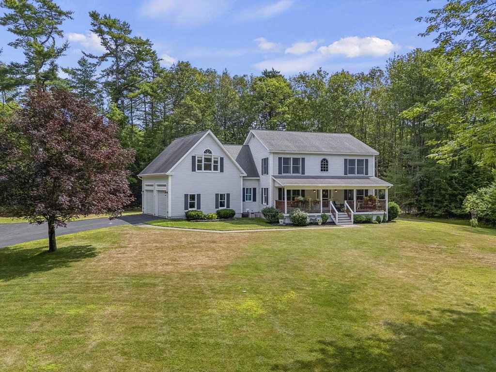 21 Royal Oak Circle Topsham