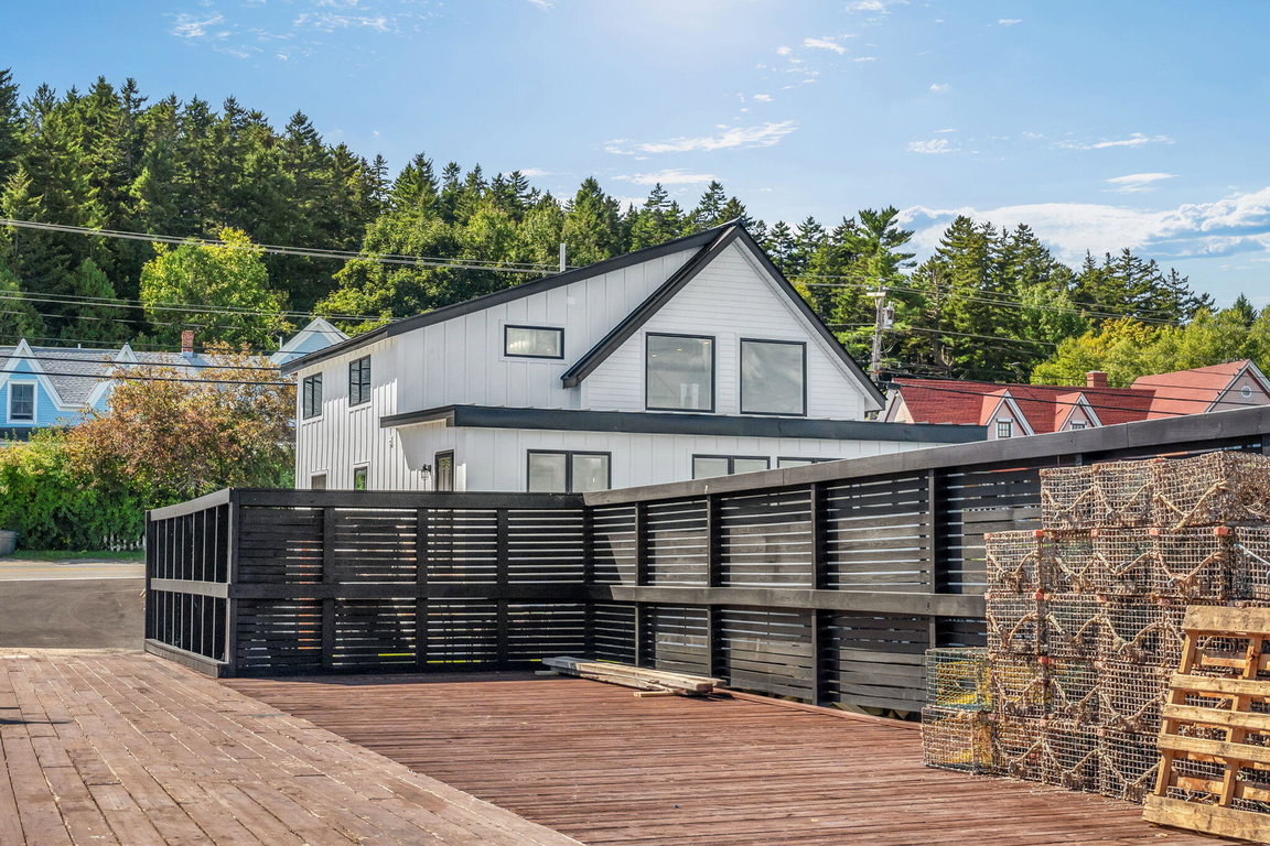 12-web-or-mls-178-main-st