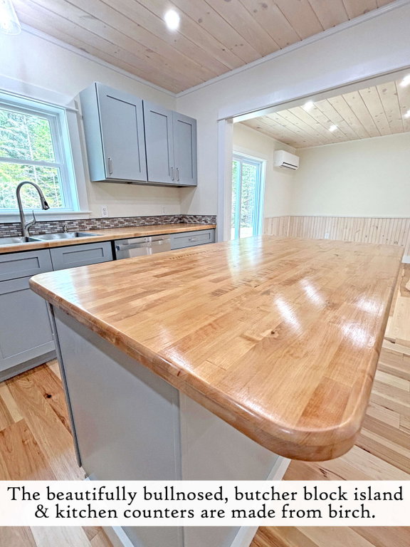 Kitchen (6), label