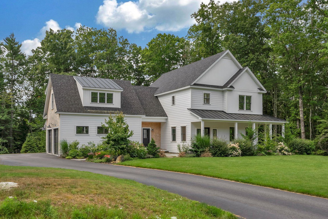 46 Cortland Court Cumberland