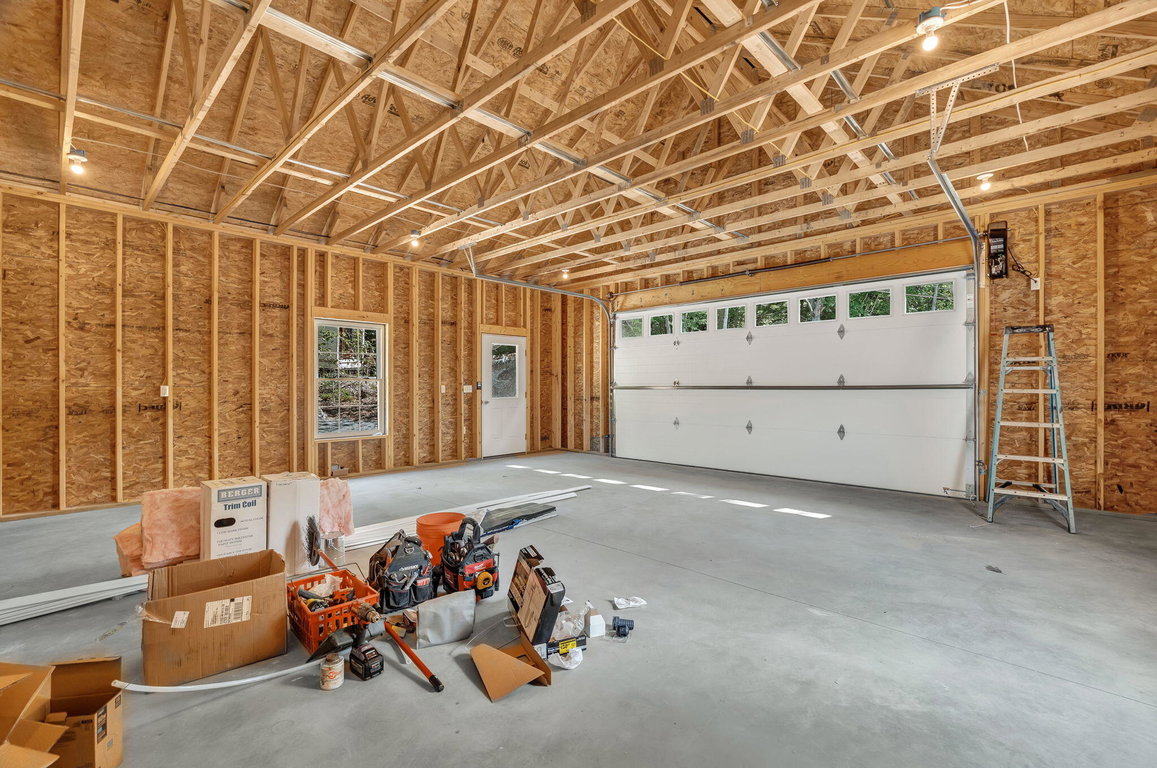 38-web-or-mls-manhattan-wy