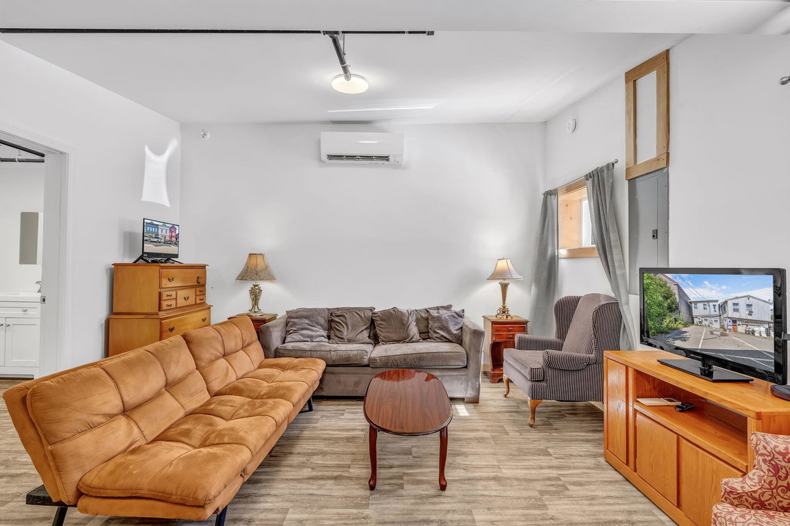 3-web-or-mls-14-cottage-st