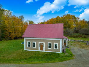 979 US Route 1  Amity