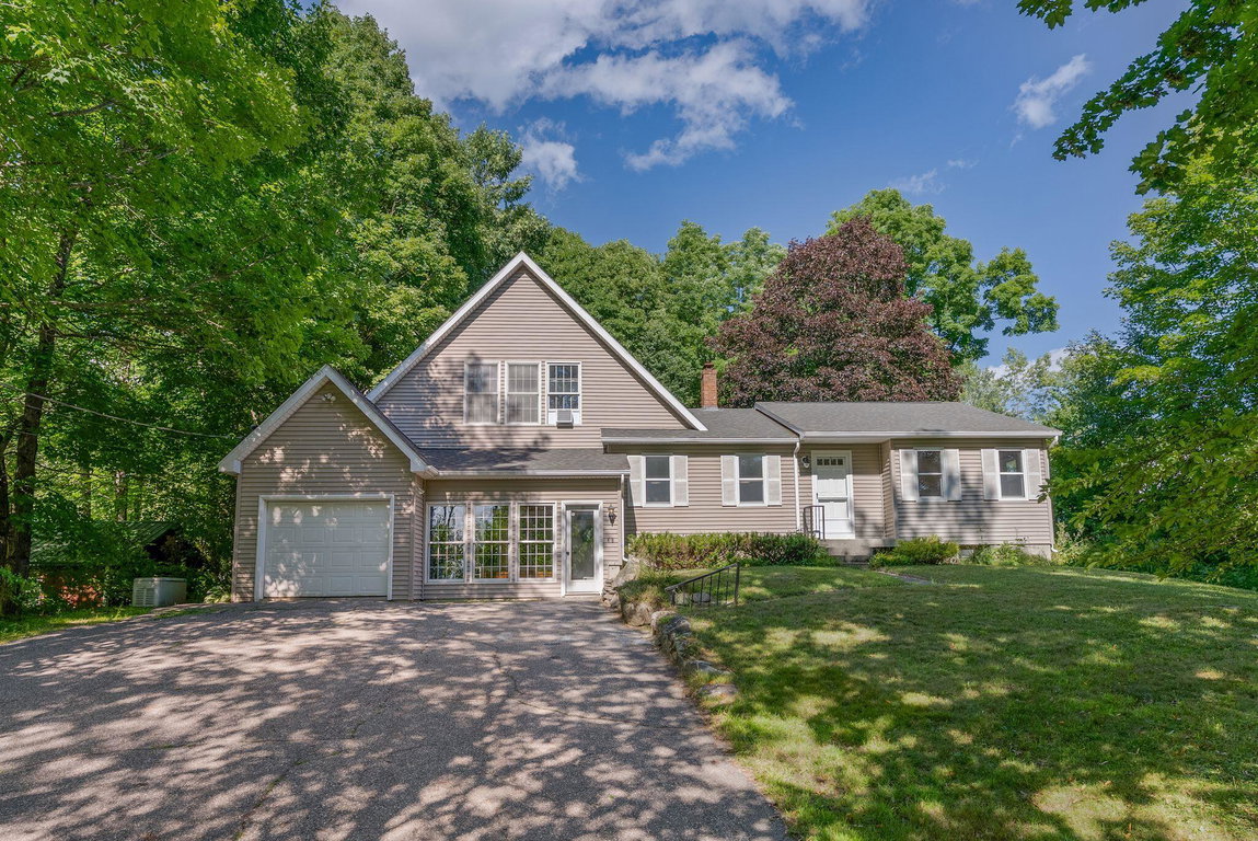 48 Old Winthrop Road Wayne