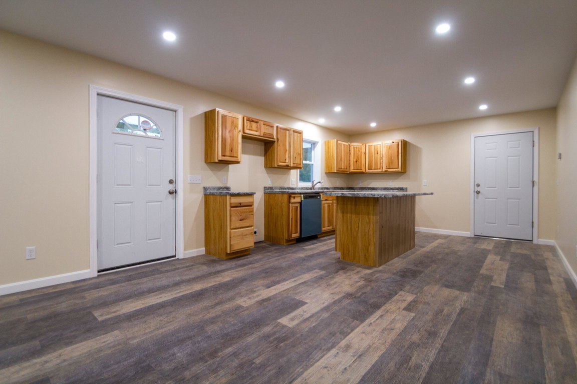 28 Jacques Lane Oakland