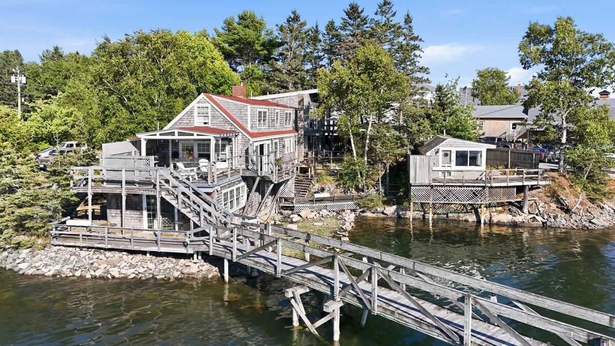 164 Clark Point Rd. 18 of 107