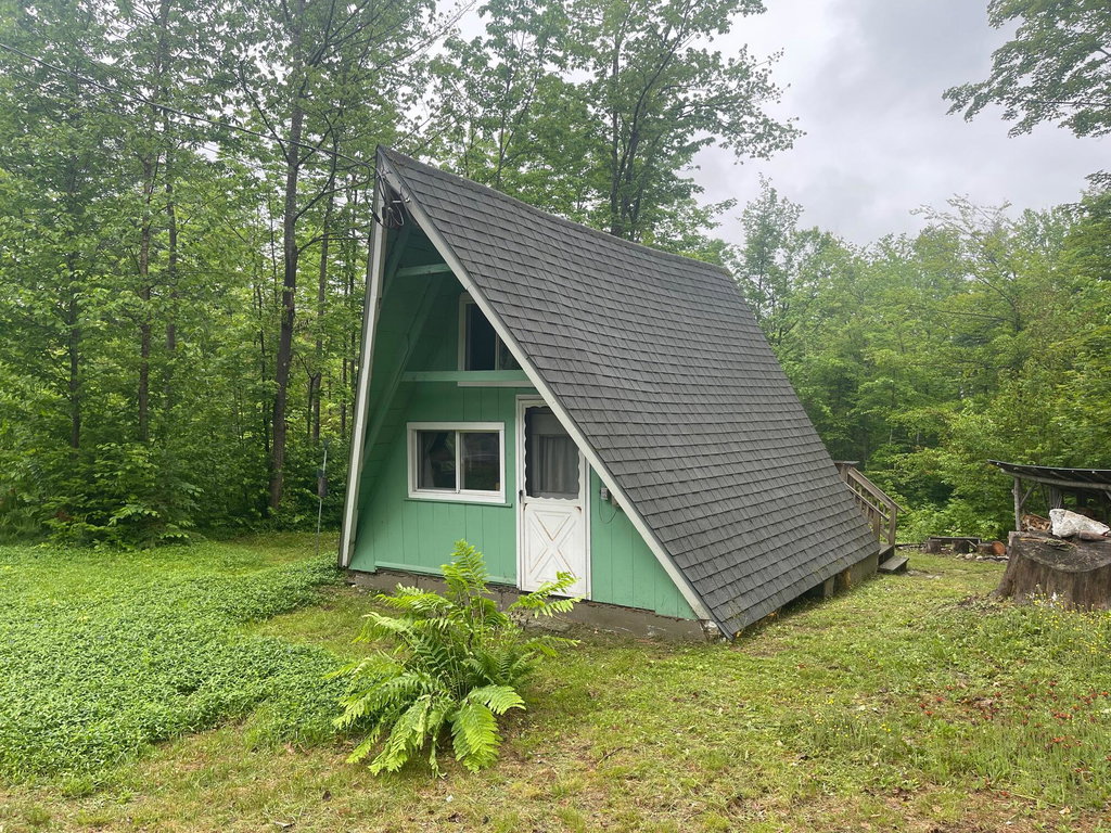 488 Bog Road New Portland