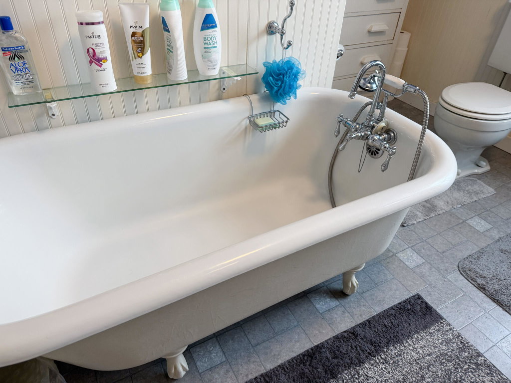 Full Bath