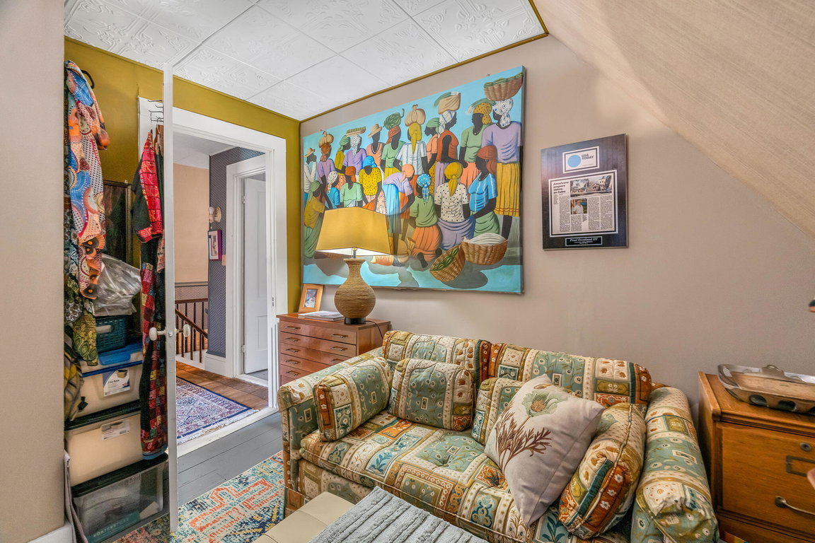 39-web-or-mls-281-atlantic-rd