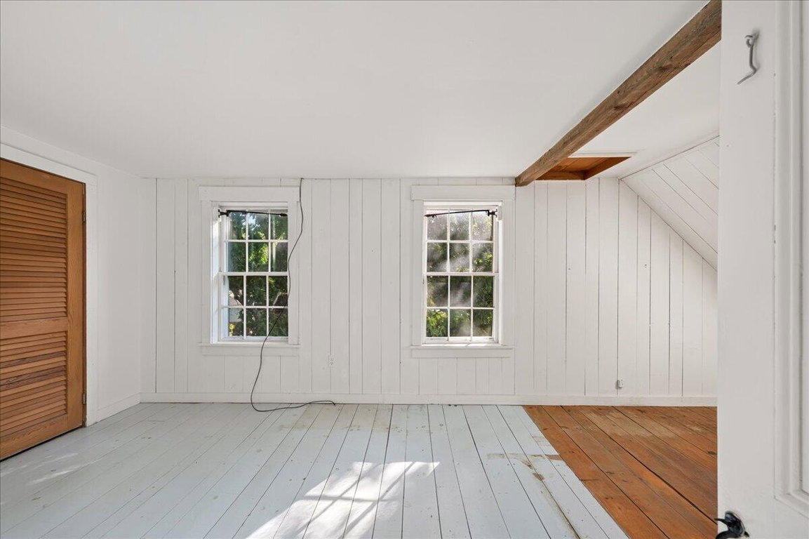 27-521 Morgan Bay Rd-53
