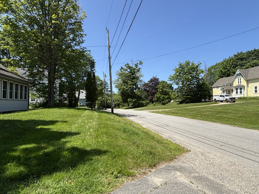 Road View