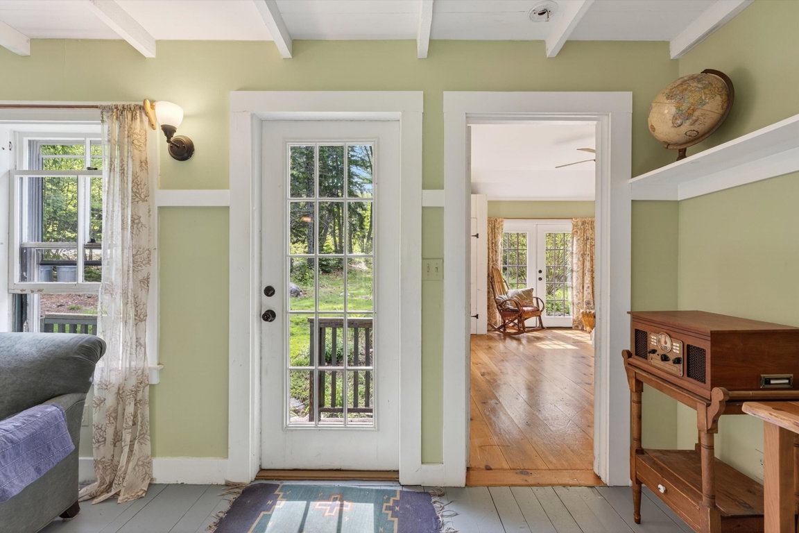 18-5 Hales Woods Rd.-1492