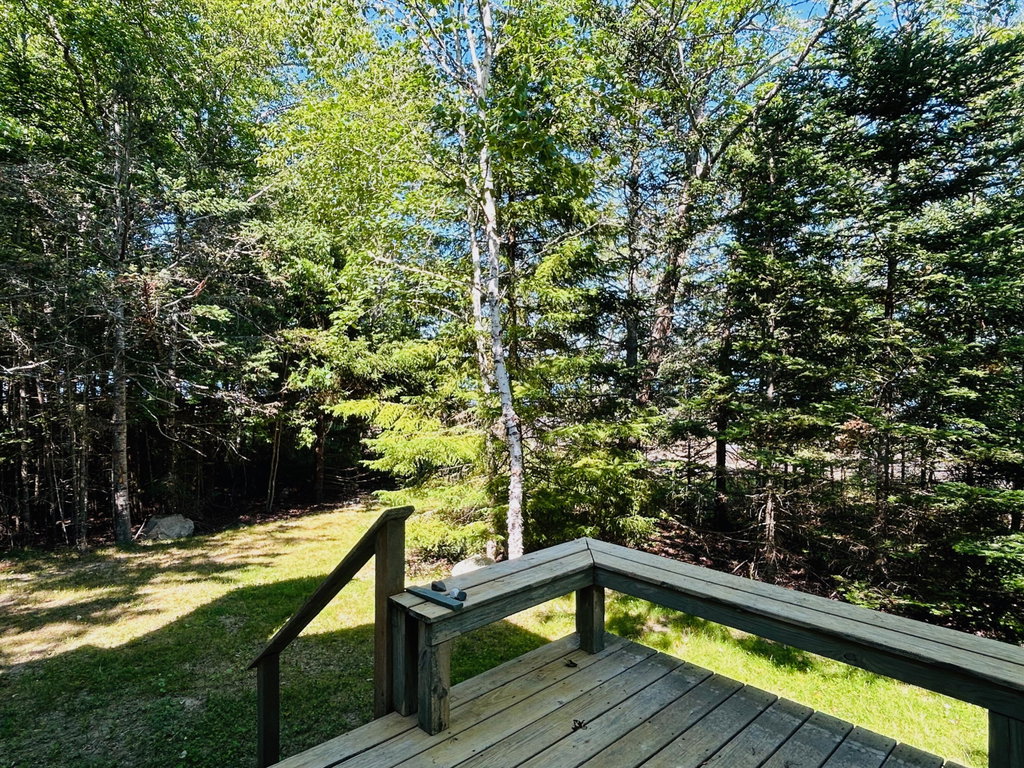 Deck & Path to Beach
