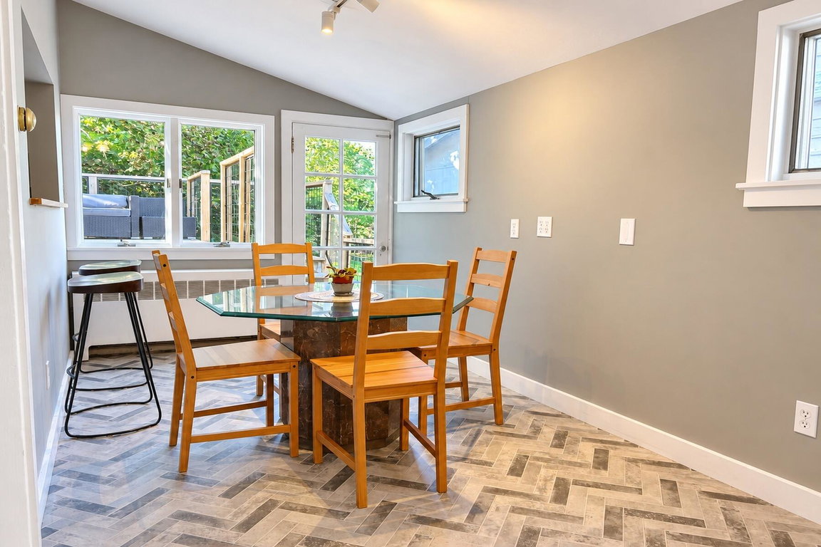 2k 2nd dining room