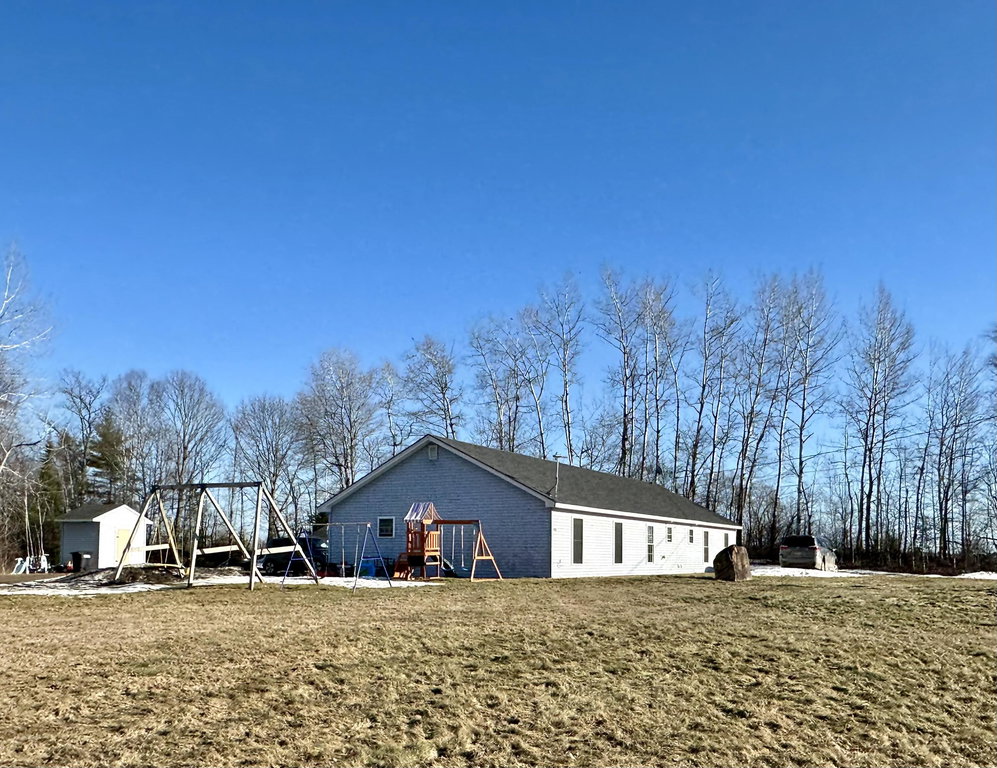 445 Pine Tree Road Levant